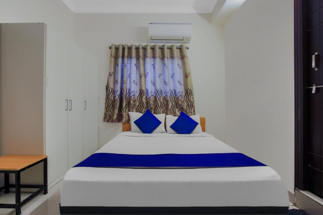 Oyo Silverkey 74581 Nallagandla Hotel Hyderabad Exterior photo