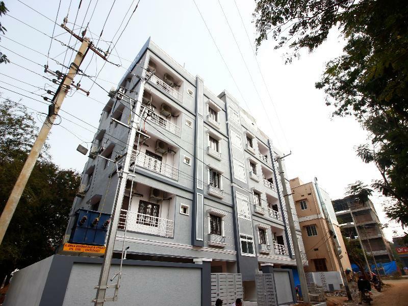Oyo Silverkey 74581 Nallagandla Hotel Hyderabad Exterior photo