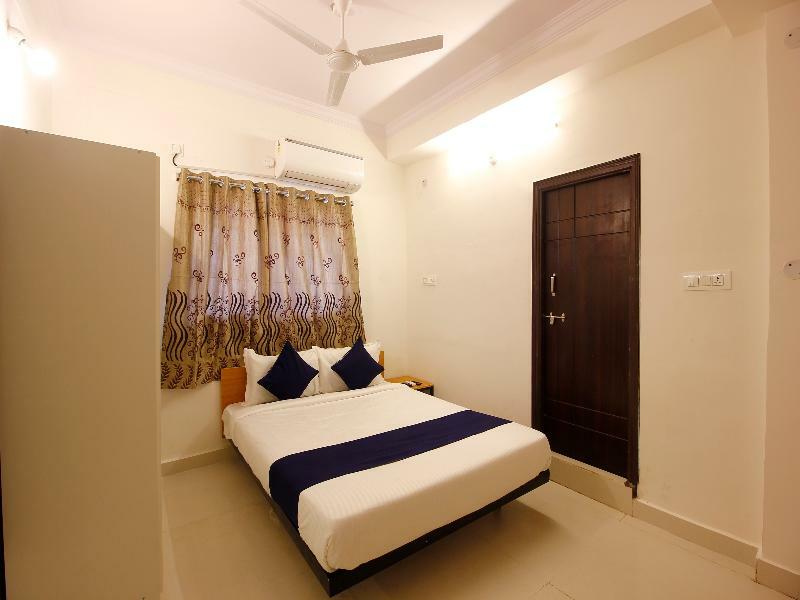 Oyo Silverkey 74581 Nallagandla Hotel Hyderabad Exterior photo